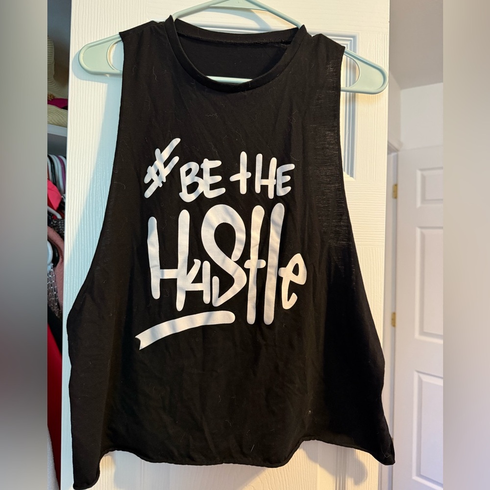 Beachbody Black and White Sleeveless Crop Muscle Tee
